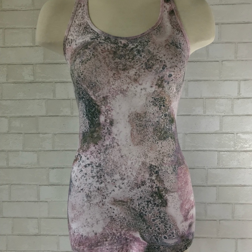 Lululemon Top